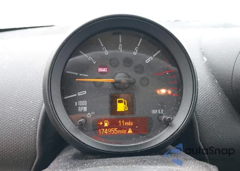 2015 Mini Countryman Cooper из США, поврежденный, VIN WMWZB3C53FWM33132